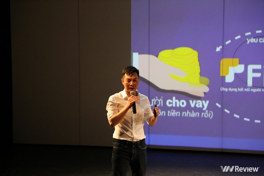 Ông Trần Việt Vĩnh, nhà sáng lập và giám đốc điều hành của Fiin giới thiệu về Fiin Credit vay ứng tiền miễn lãi 45 ngày
